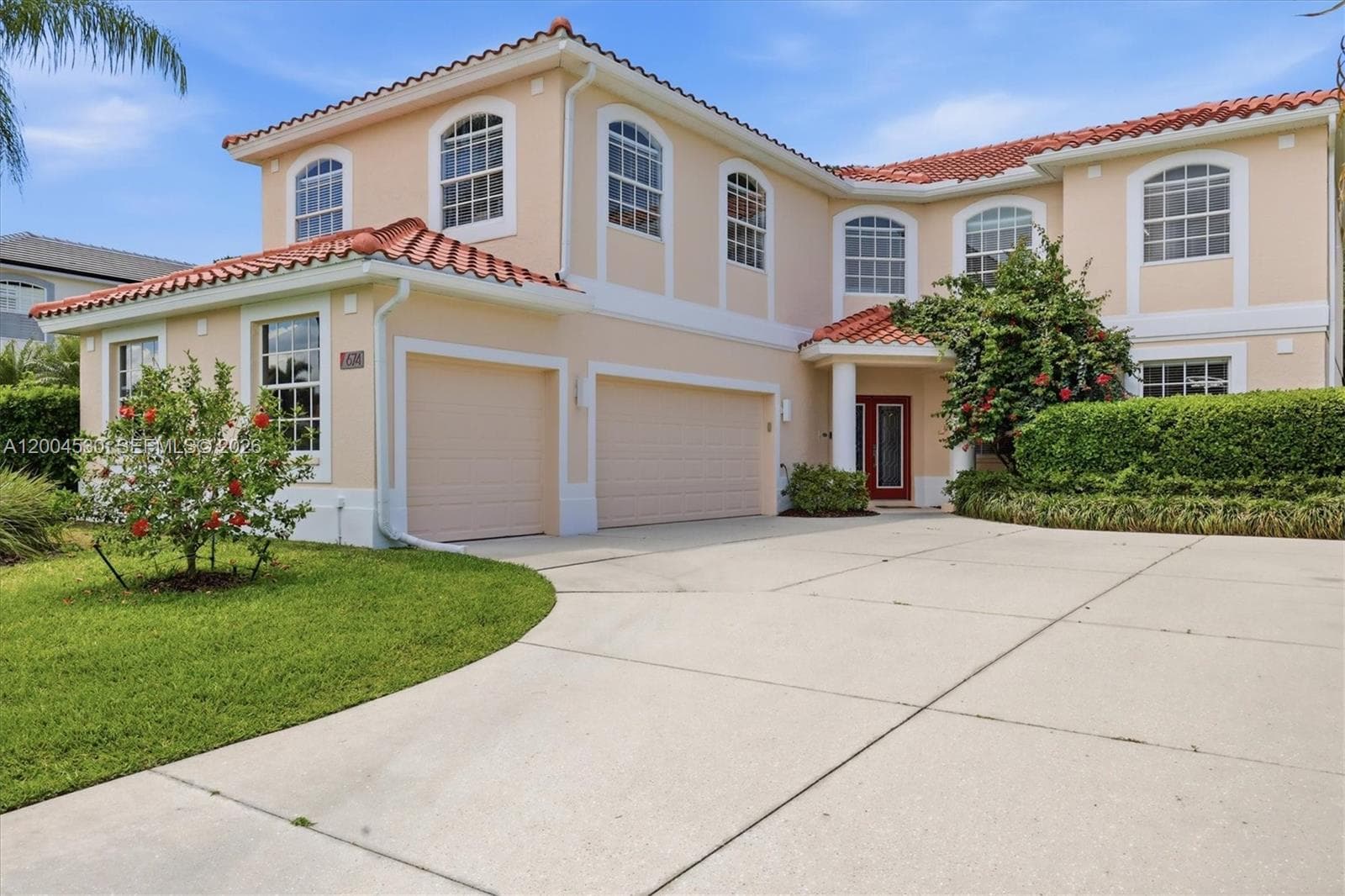 674 Clear Creek Drive, Sarasota, FL 34229 photo 2