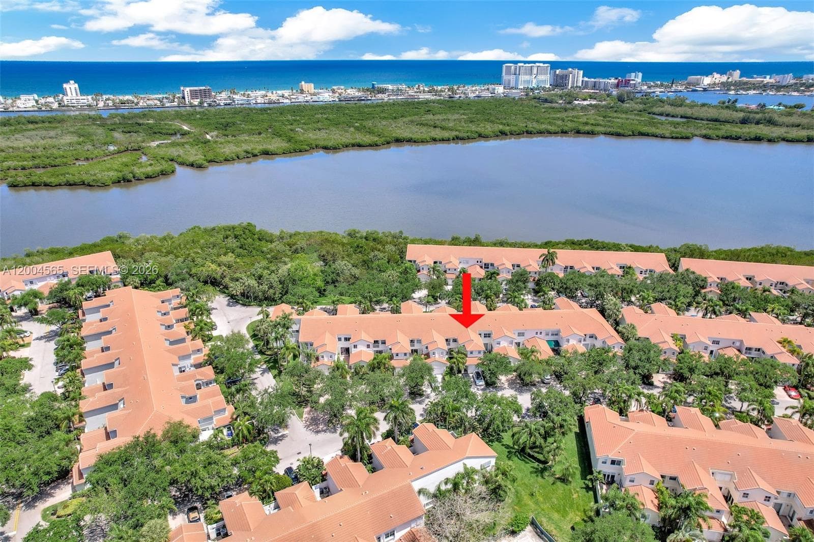 1675 Yellowheart Way, Hollywood, FL 33019 photo 4