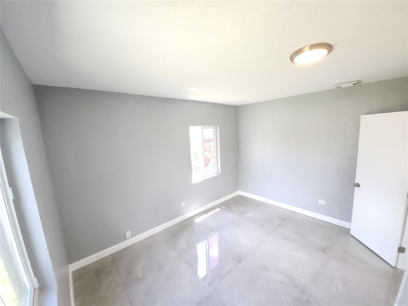 1766 NE 181st Street, North Miami Beach, FL 33162 photo 5