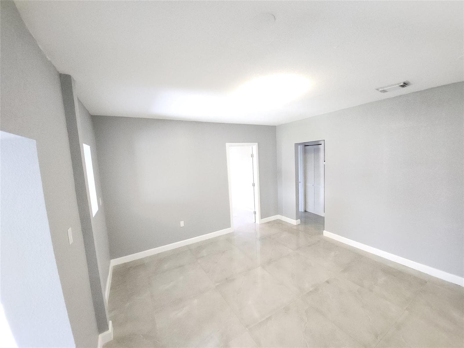 1766 NE 181st Street, North Miami Beach, FL 33162 photo 4