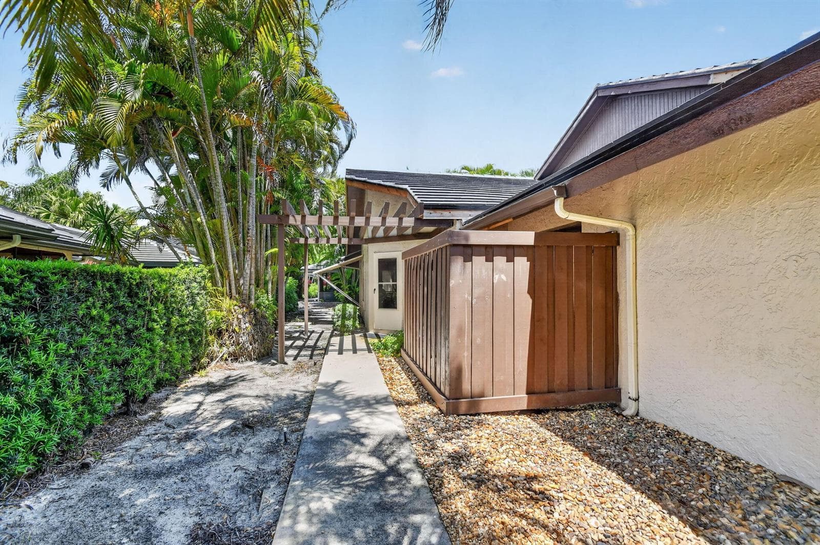5155 Pine Drive, Boynton Beach, FL 33437 photo 5