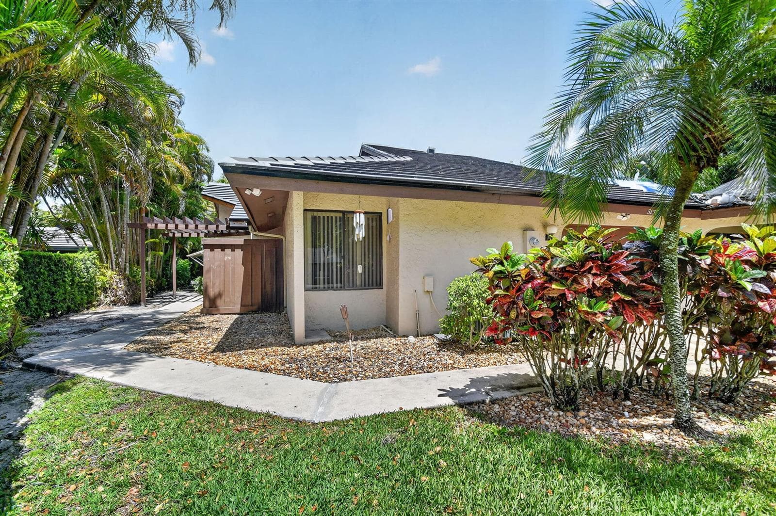 5155 Pine Drive, Boynton Beach, FL 33437 photo 4