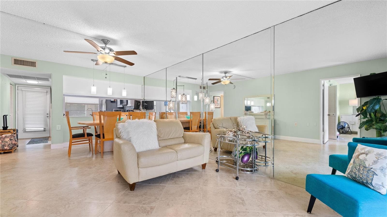 2710 NASSAU Bend # B1, Coconut Creek, FL 33066 photo 3