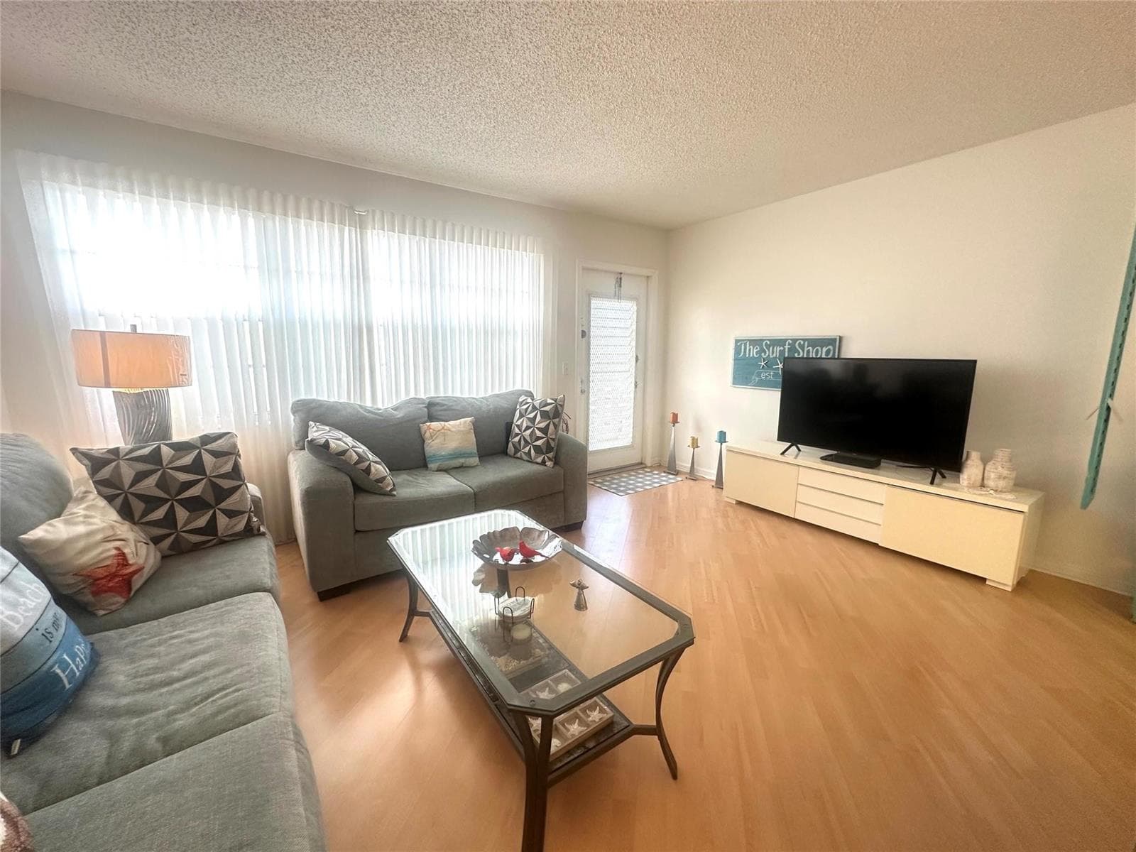 2004 Harwood C, Deerfield Beach, FL 33442 photo 2