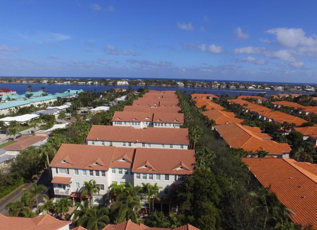 118 Ocean Cay Way, Hypoluxo, FL 33462 photo 2