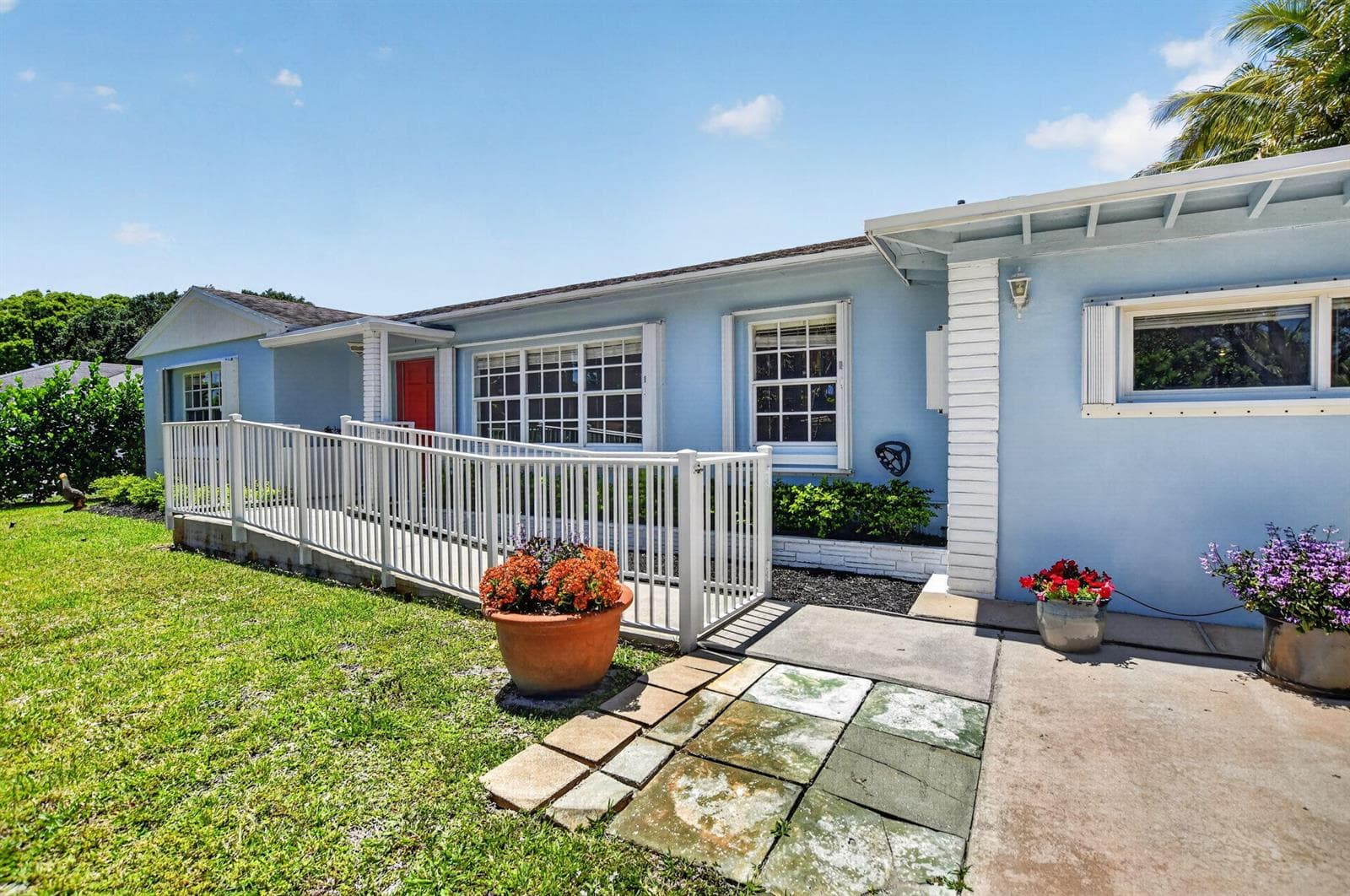 277 NW 3rd Court, Boca Raton, FL 33432 photo 2