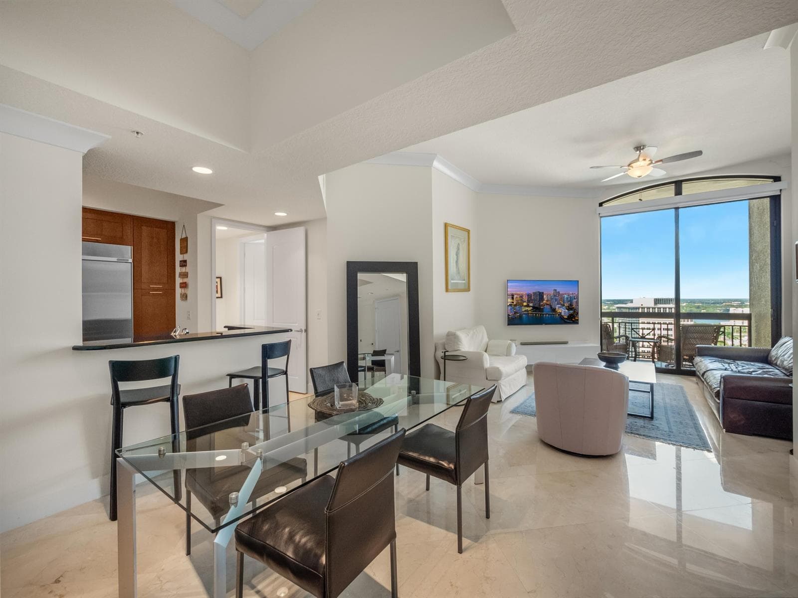 701 S Olive Avenue # 2117, West Palm Beach, FL 33401 photo 2