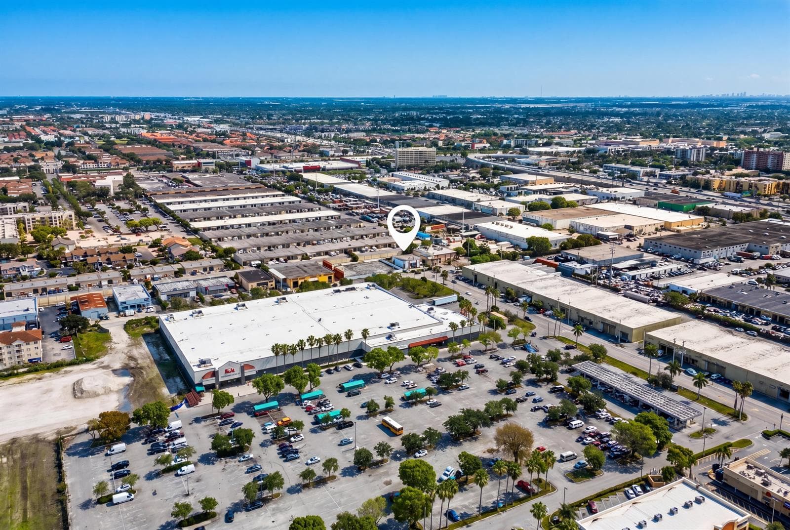 8015 NW 98th Street, Hialeah Gardens, FL 33016 photo 3