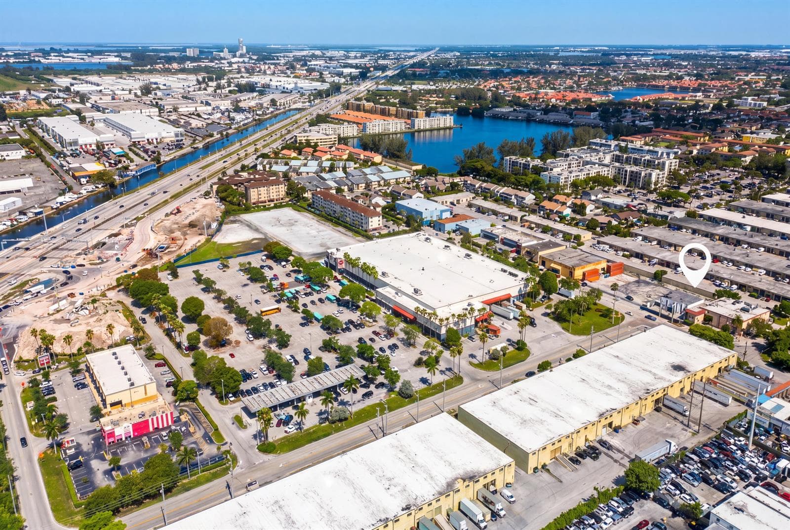 8015 NW 98th Street, Hialeah Gardens, FL 33016