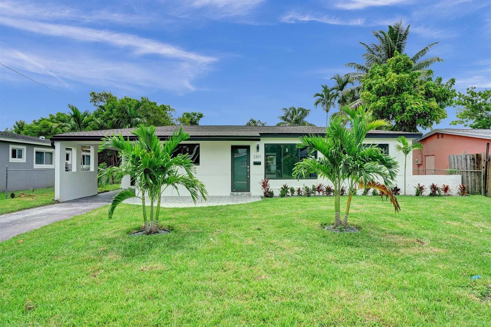 2301 Alcazar Drive, Miramar, FL 33023 photo 2