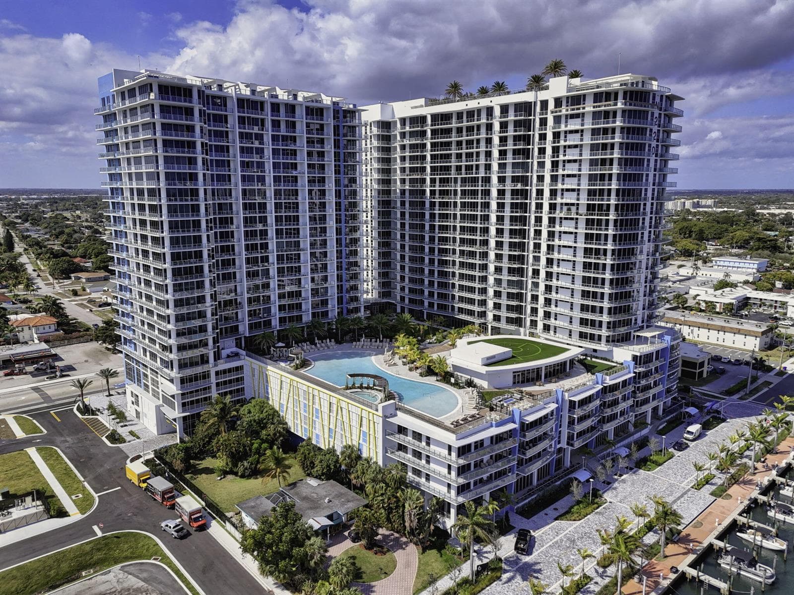 220 Lake Shore Drive # 605, Lake Park, FL 33403 photo 3