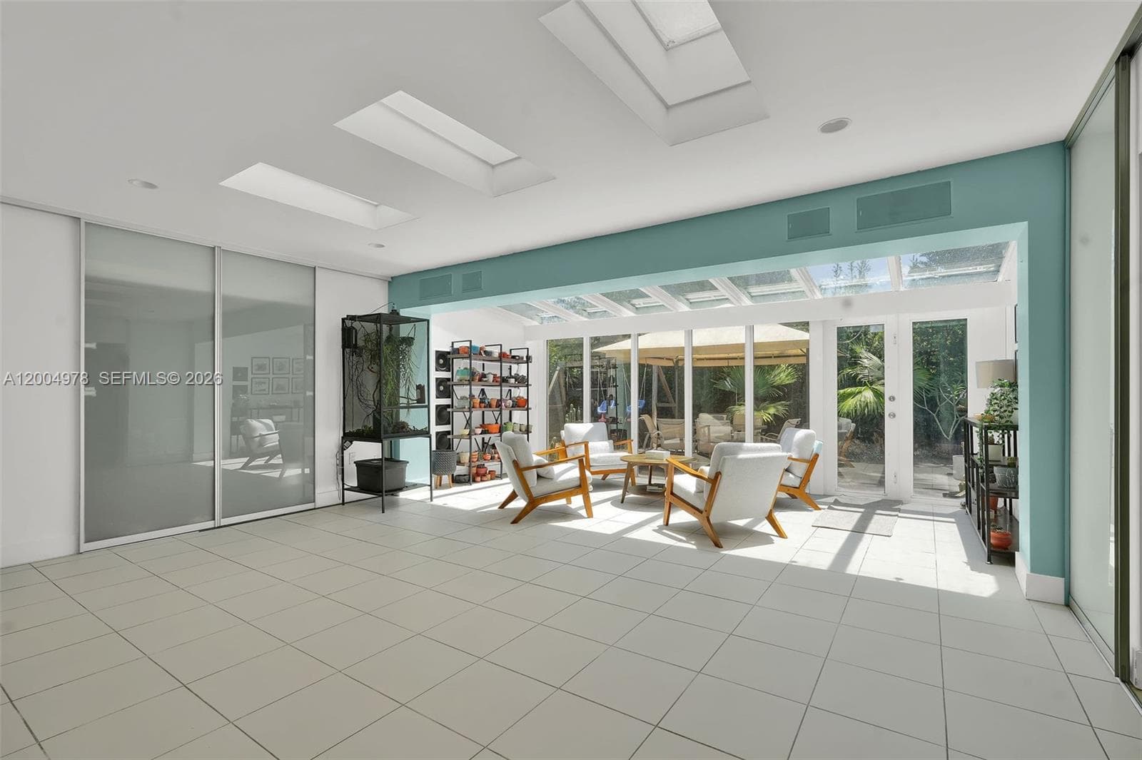 15540 SW 152nd Ter, Miami, FL 33187 photo 3