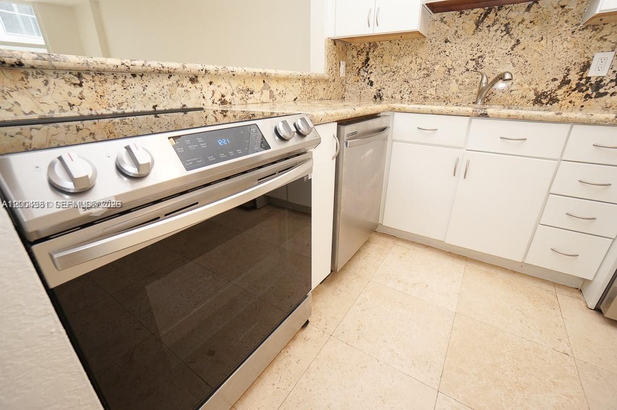 1228 West Ave # 513, Miami Beach, FL 33139 photo 4