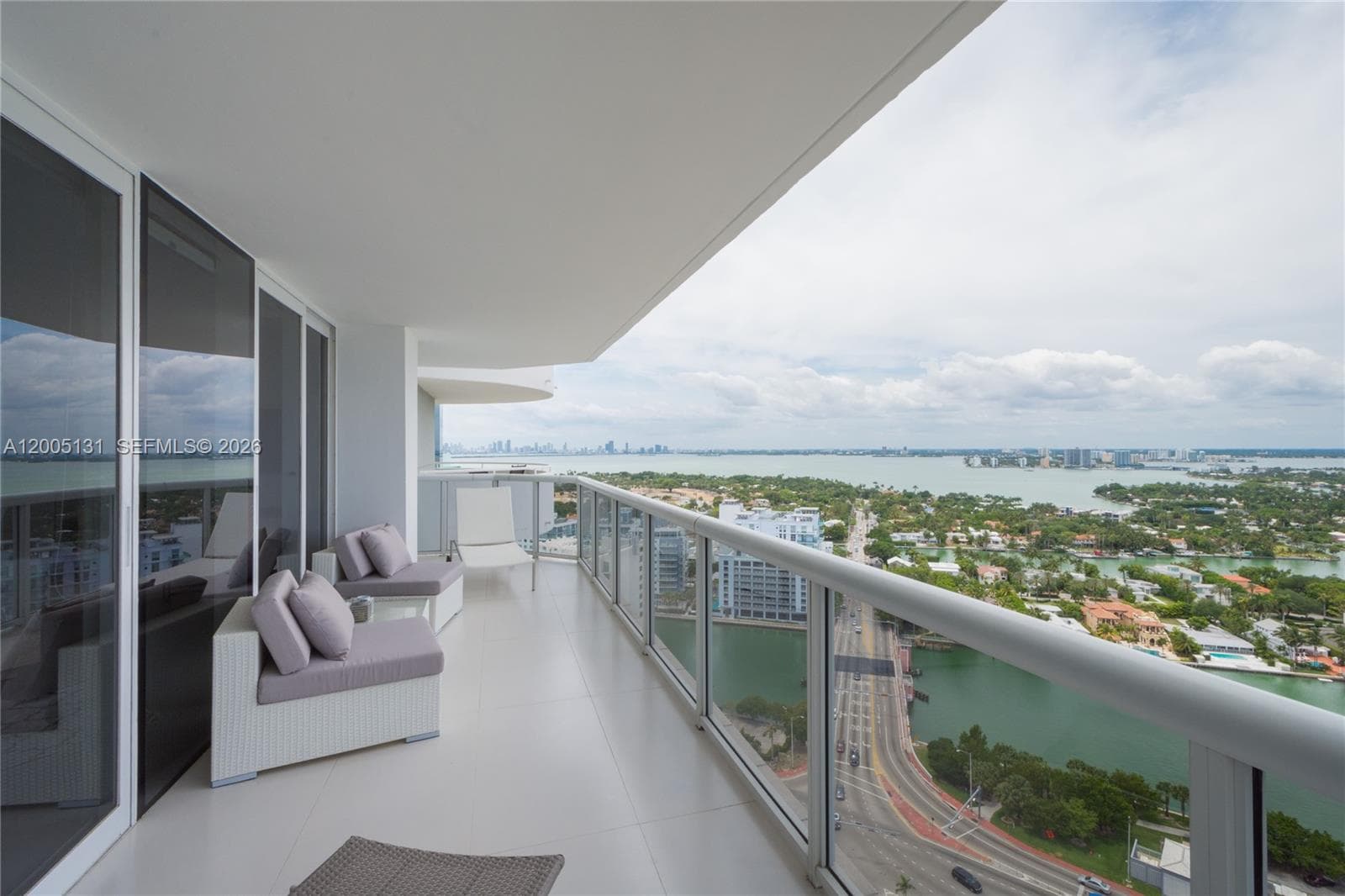 6301 Collins Ave # 3006, Miami Beach, FL 33141 photo 2