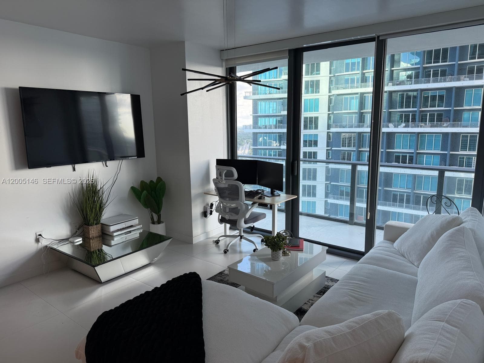 1300 S Miami Ave # 3107, Miami, FL 33130 photo 4