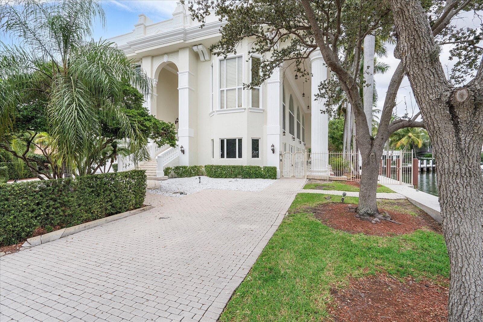 414 Riviera Isle Drive, Fort Lauderdale, FL 33301 photo 4