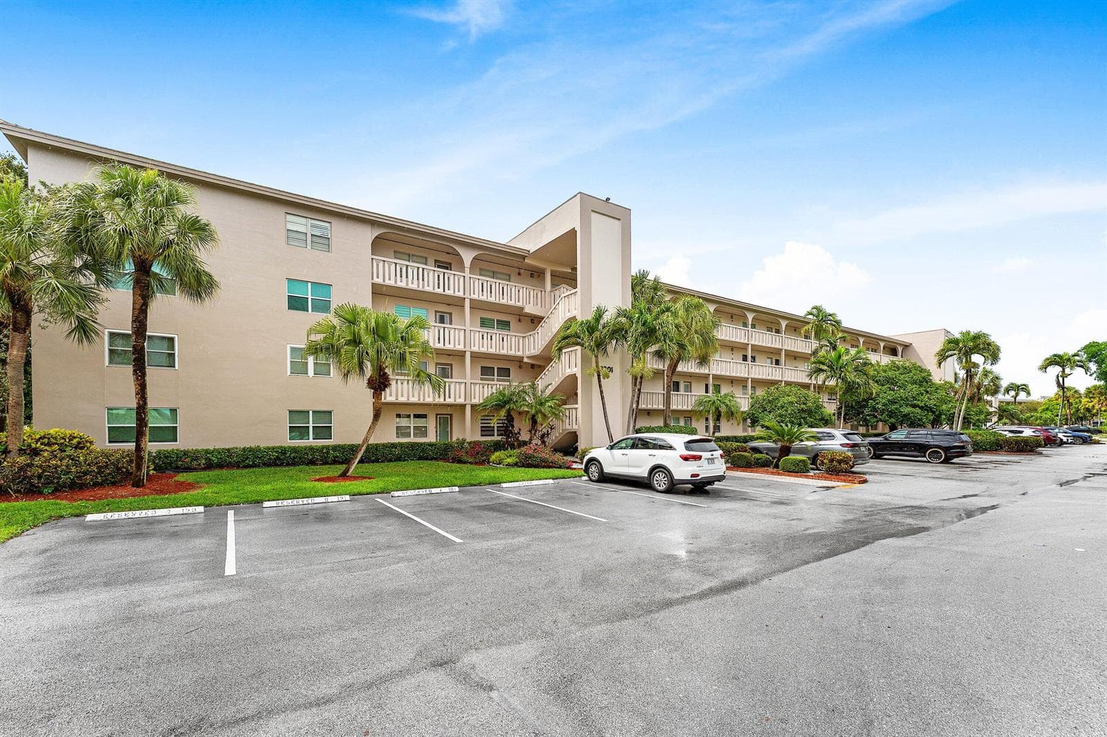 3301 Aruba Way # C1, Coconut Creek, FL 33066 photo 2