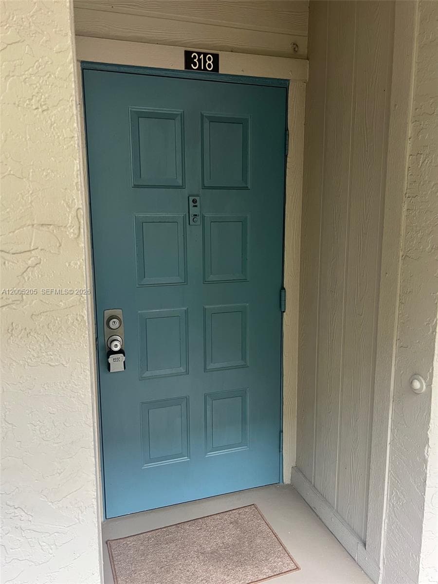 1101 Colony Point Cir # 318, Pembroke Pines, FL 33026 photo 3