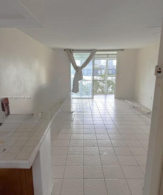 2861 Leonard Dr # F514, Aventura, FL 33160 photo 5