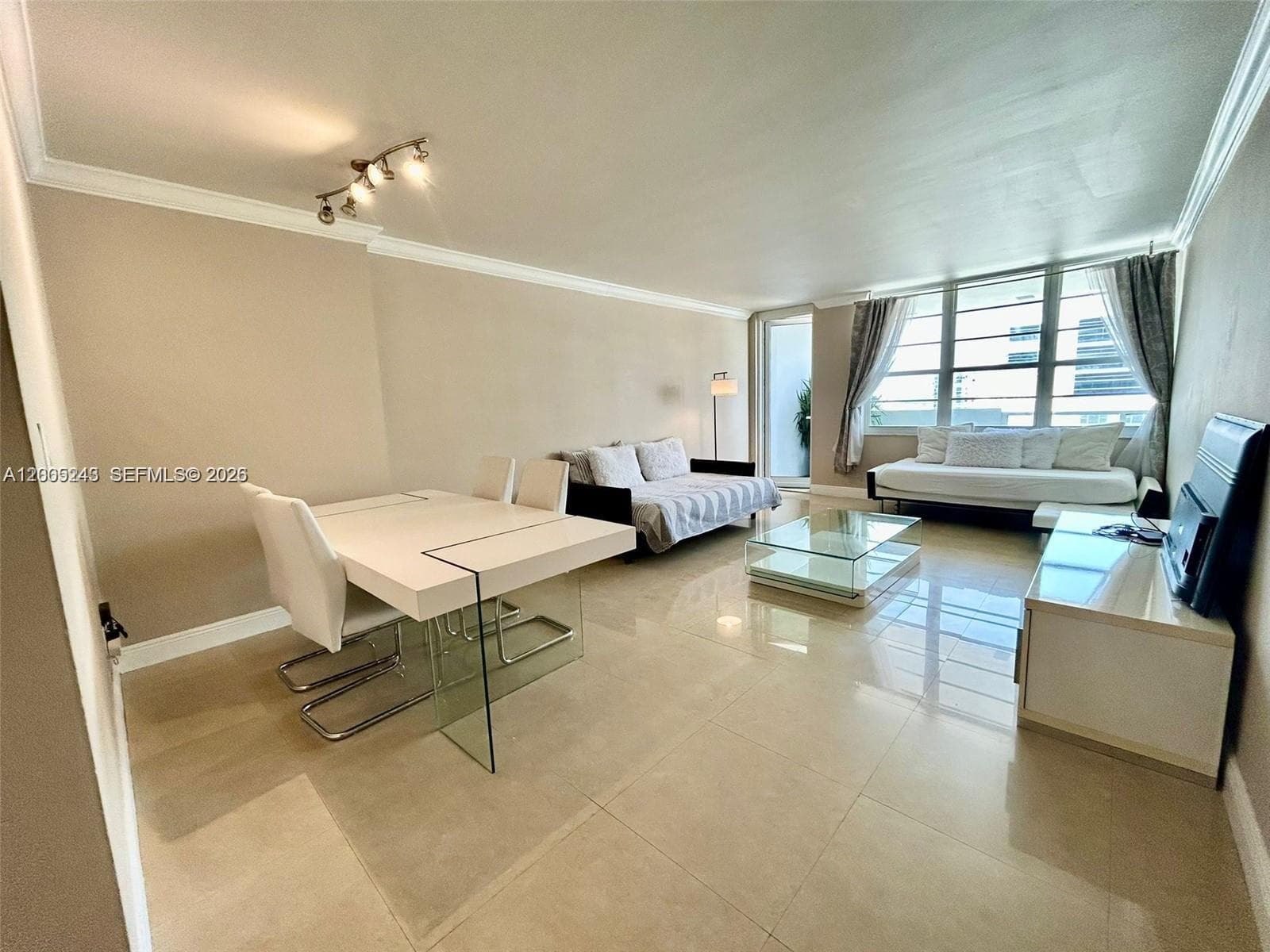 100 Lincoln Rd # 1010, Miami Beach, FL 33139 photo 3