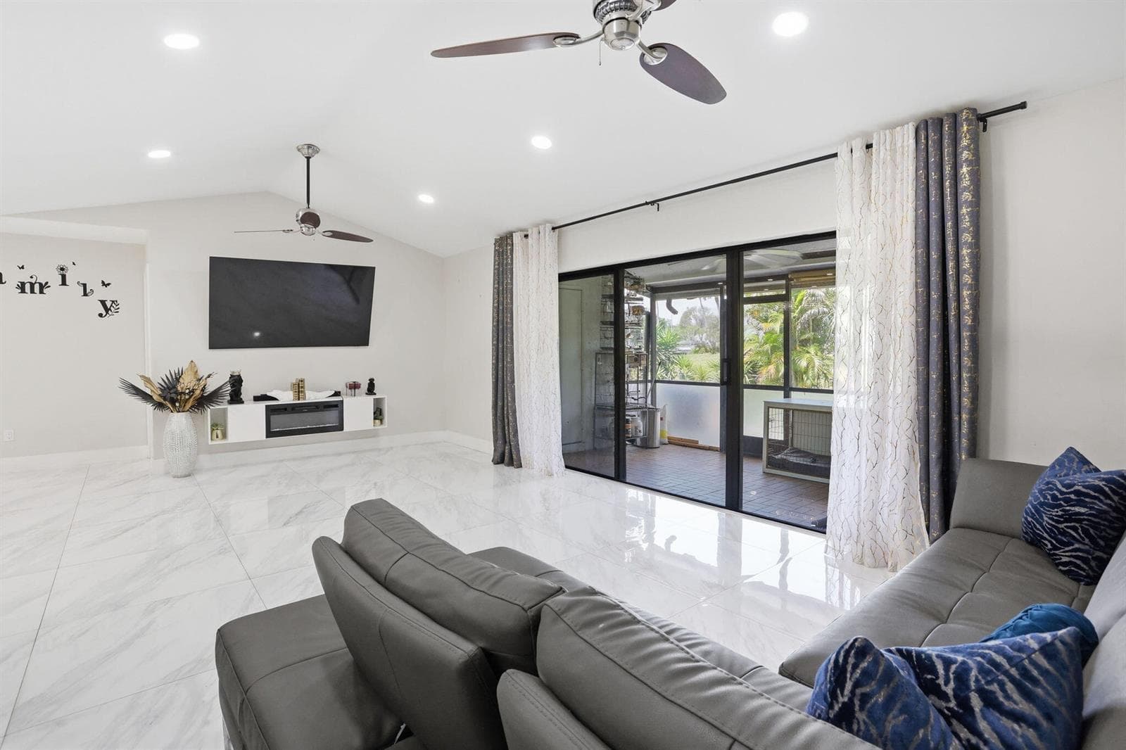 23451 SW 55th Avenue # B, Boca Raton, FL 33433 photo 4