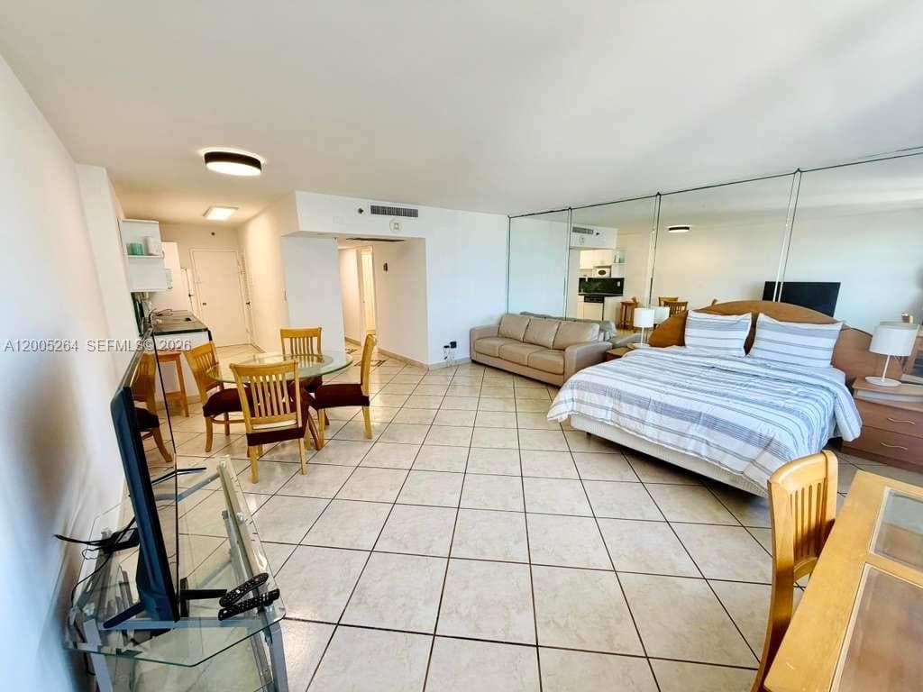 100 Lincoln Rd # 731, Miami Beach, FL 33139 photo 3