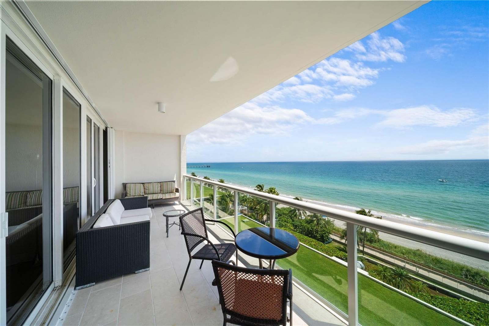 6001 N Ocean Drive # 706, Hollywood, FL 33019 photo 2