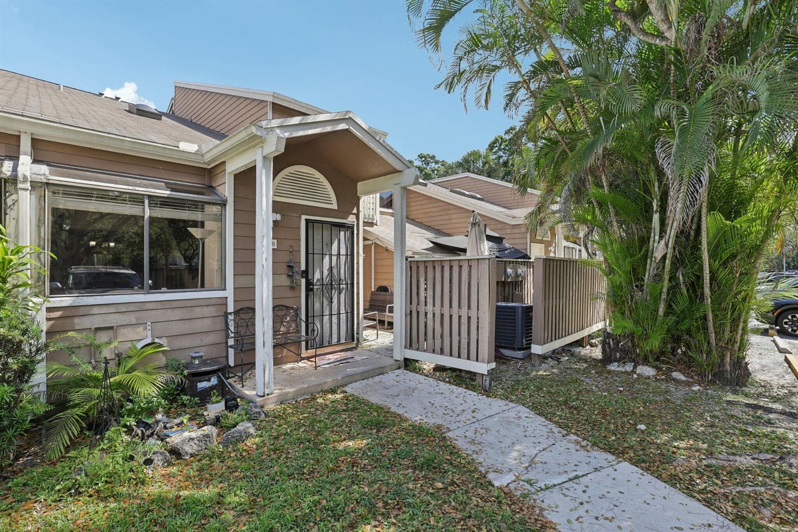 7208 Sportsmans Drive, North Lauderdale, FL 33068 photo 4