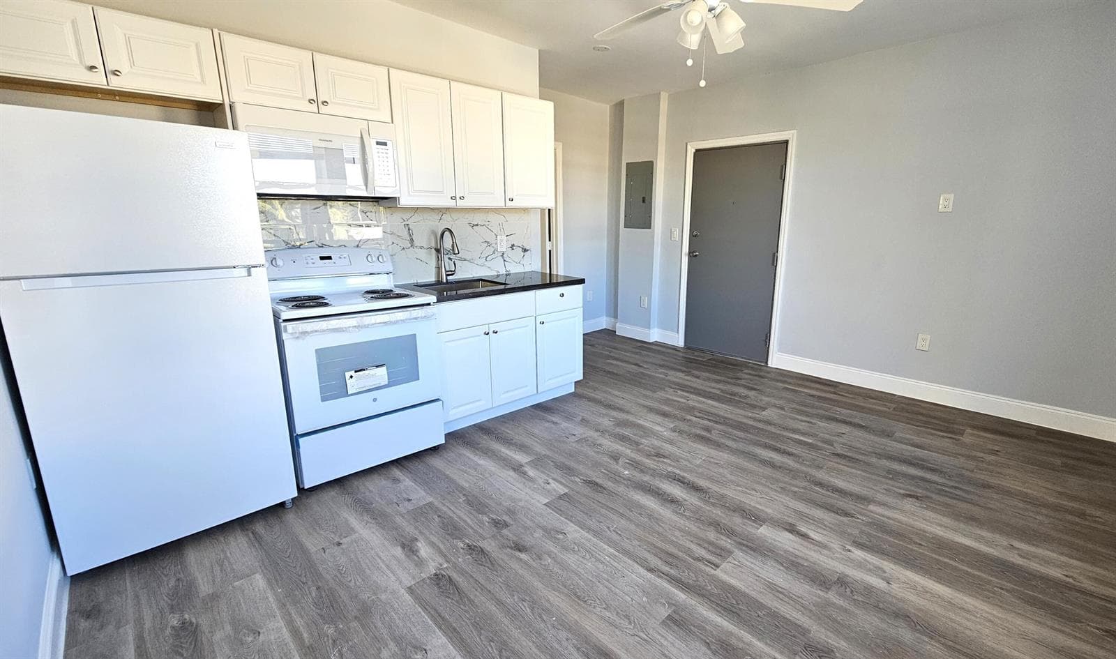 1142 SW 4th Street # 15, Miami, FL 33130 photo 3