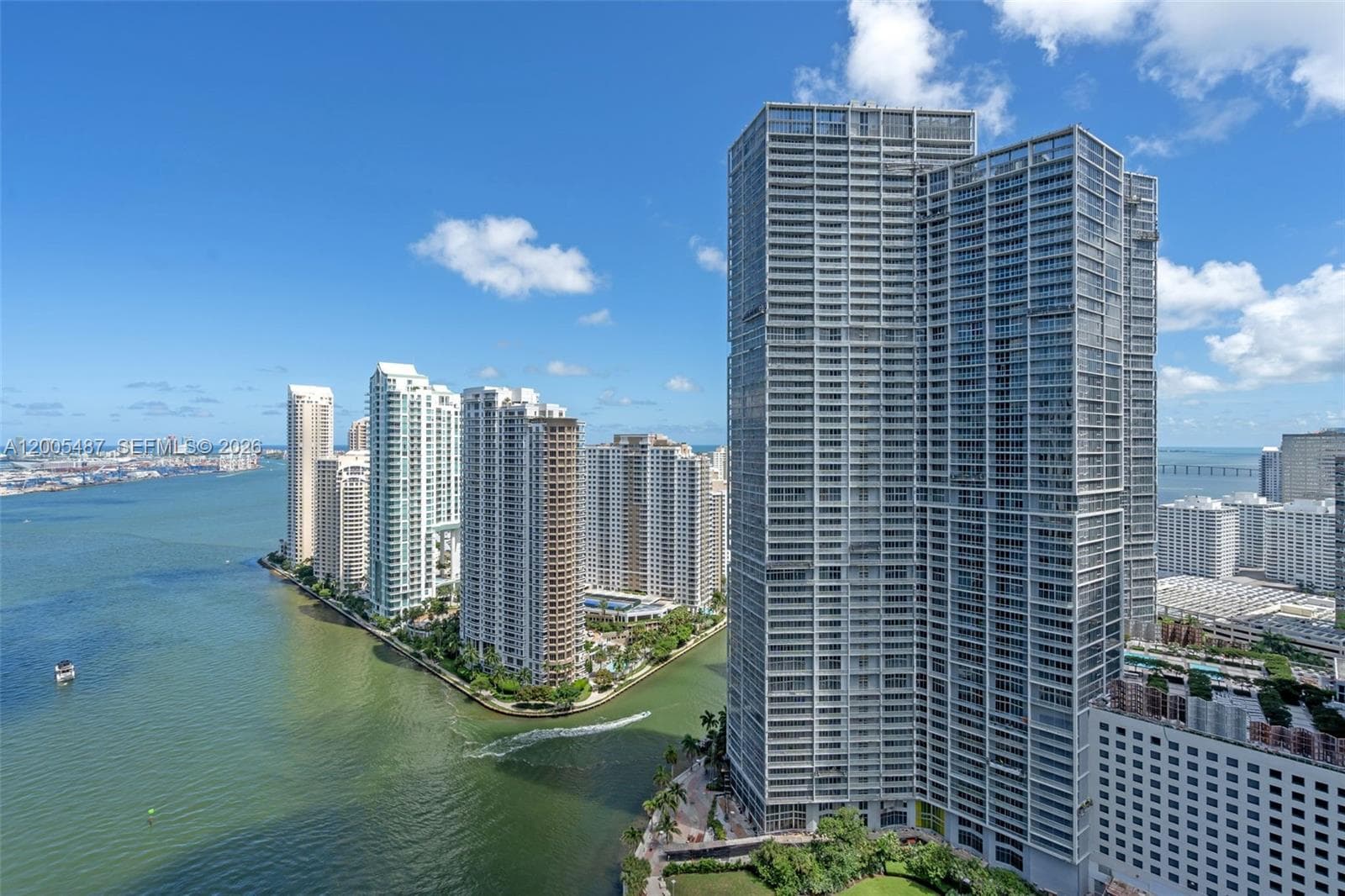200 Biscayne Boulevard Way # 3407, Miami, FL 33131 photo 3