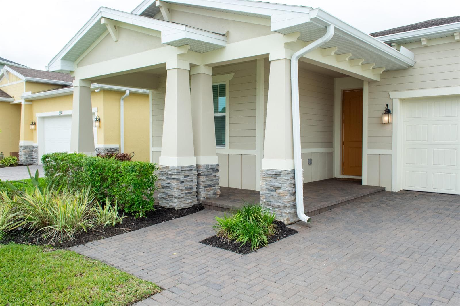 560 Veridian Circle NW, Palm Bay, FL 32907 photo 4