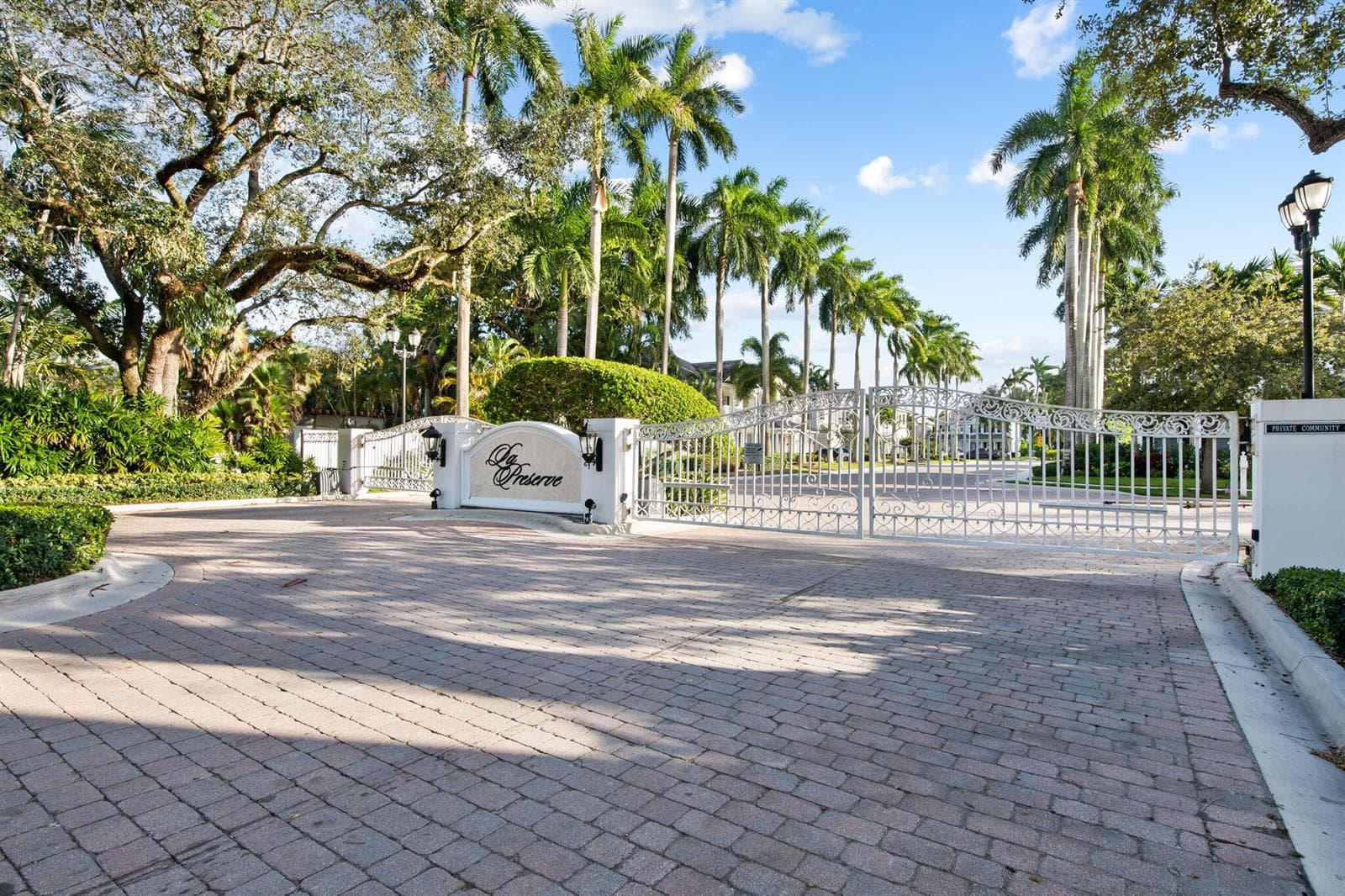 1421 SW 20th Court, Fort Lauderdale, FL 33315 photo 2