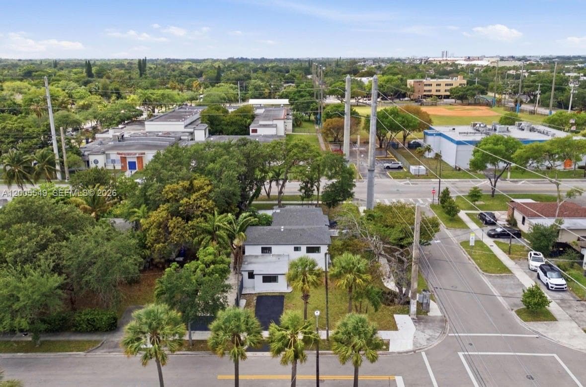 1810 NE 161st St, North Miami Beach, FL 33162 photo 4