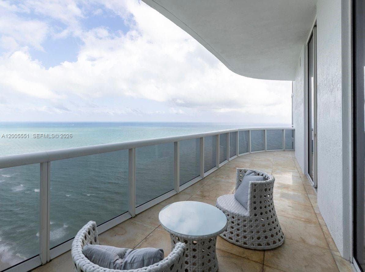 15811 SE Collins Ave # 4002, Sunny Isles Beach, FL 33160 photo 5