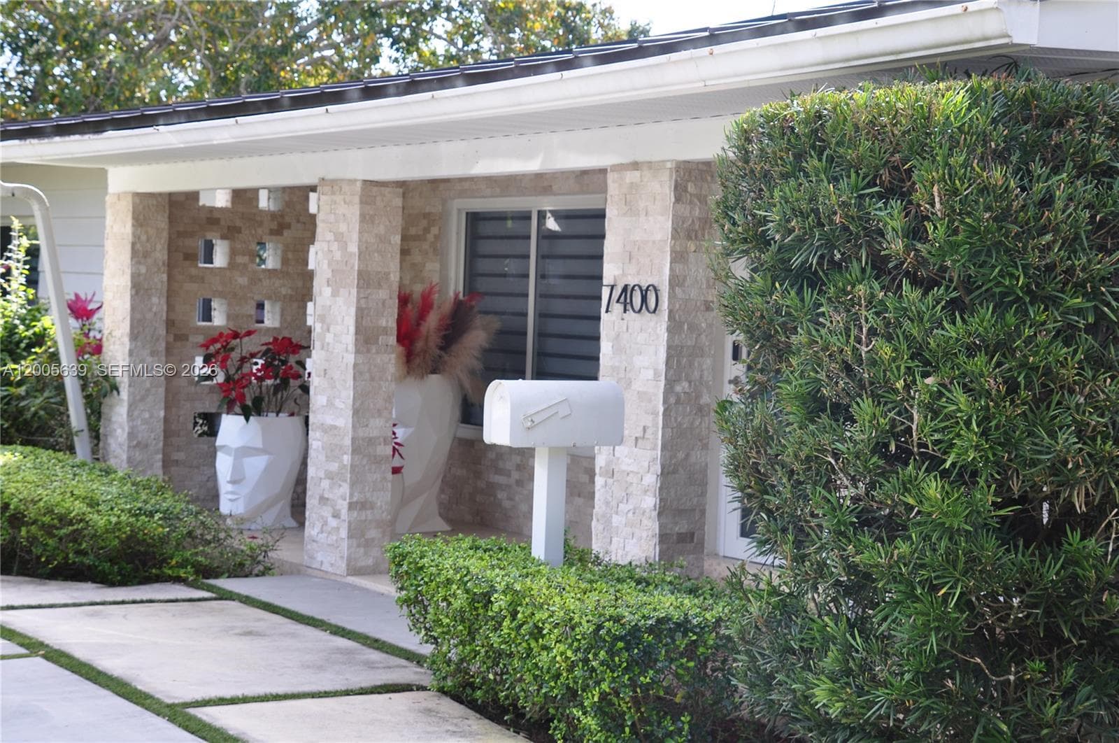 7400 SW 116th St, Pinecrest, FL 33156 photo 2