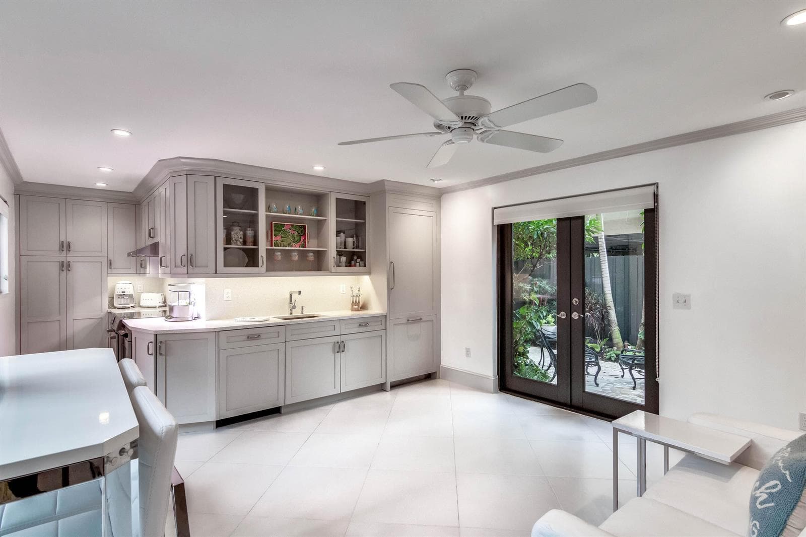 226 Chilean Avenue # 4, Palm Beach, FL 33480 photo 5
