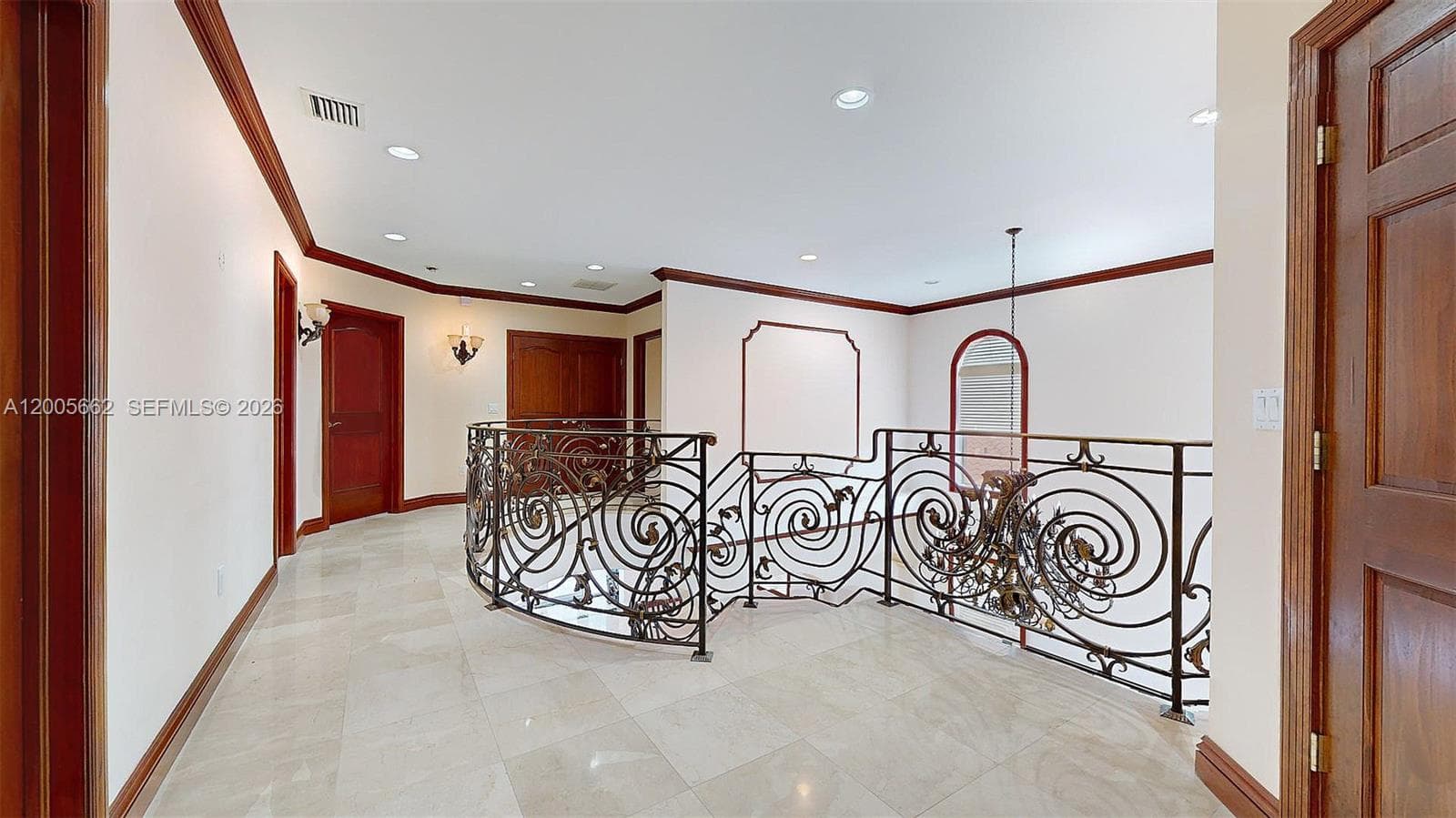 1131 Stillwater Dr, Miami Beach, FL 33141 photo 3