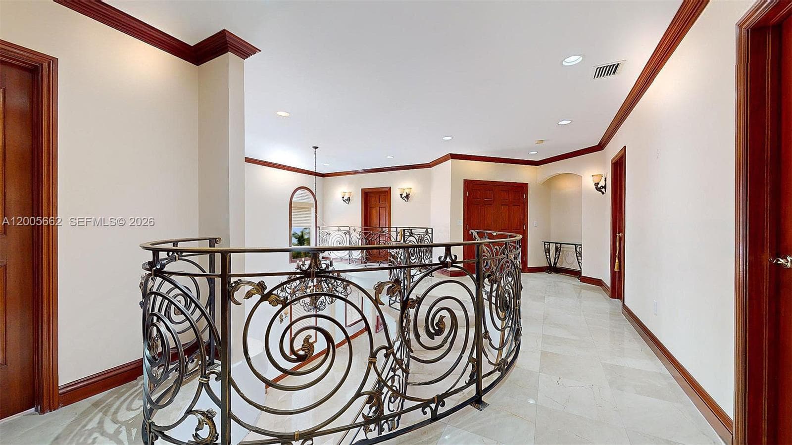1131 Stillwater Dr, Miami Beach, FL 33141 photo 4