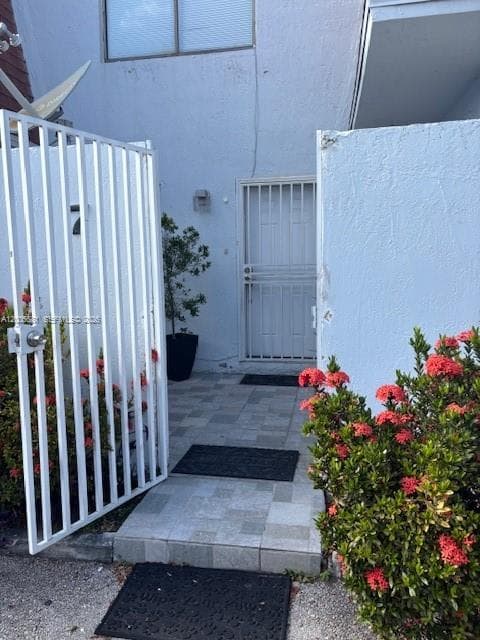 10720 NW 7th St # 7A, Miami, FL 33172 photo 2