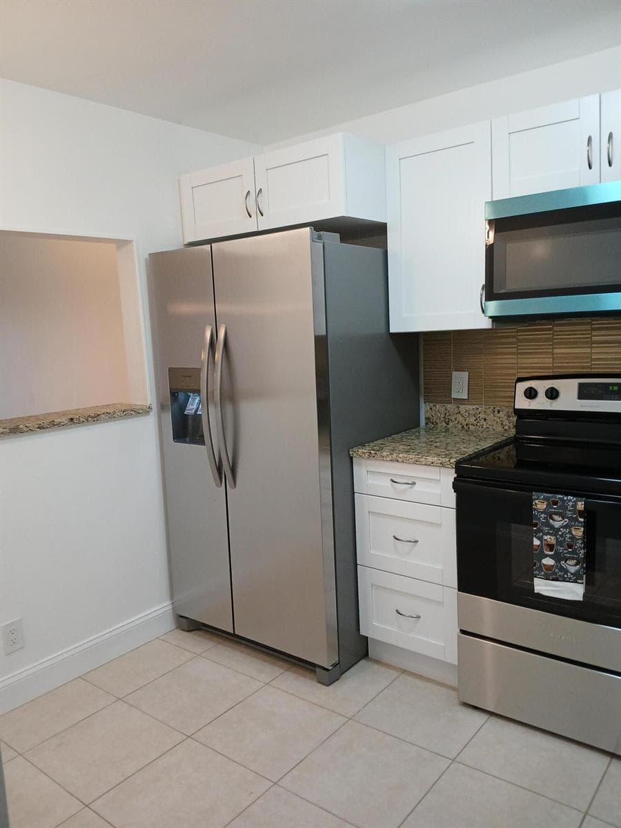 4760 Lucerne Lakes Boulevard W # 405, Lake Worth, FL 33467 photo 5