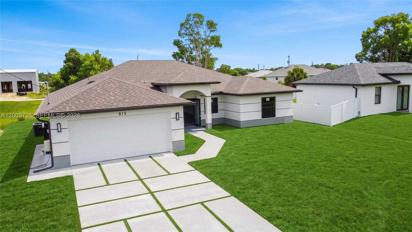 813 Bell Blvd S, Lehigh Acres, FL 33974 photo 3