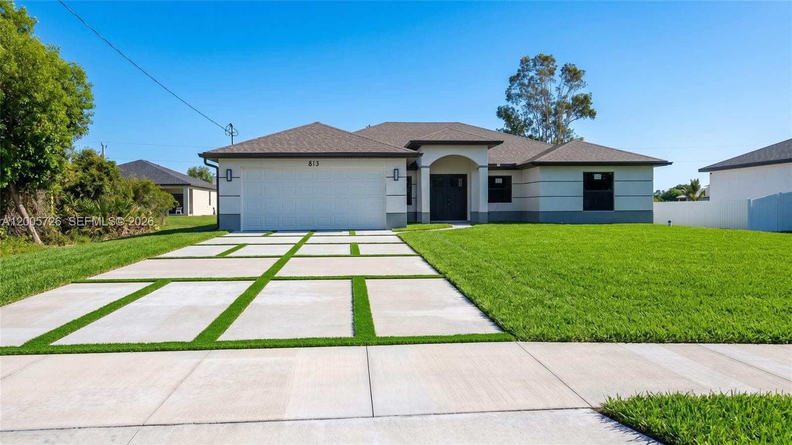 813 Bell Blvd S, Lehigh Acres, FL 33974 photo 4