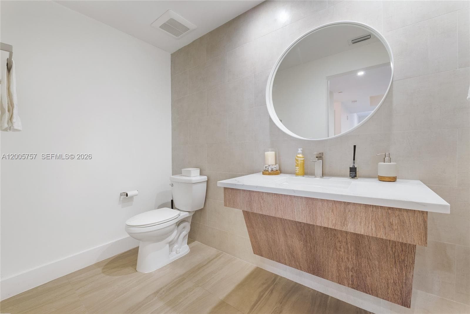 120 Salamanca Ave # 2A, Coral Gables, FL 33134 photo 4
