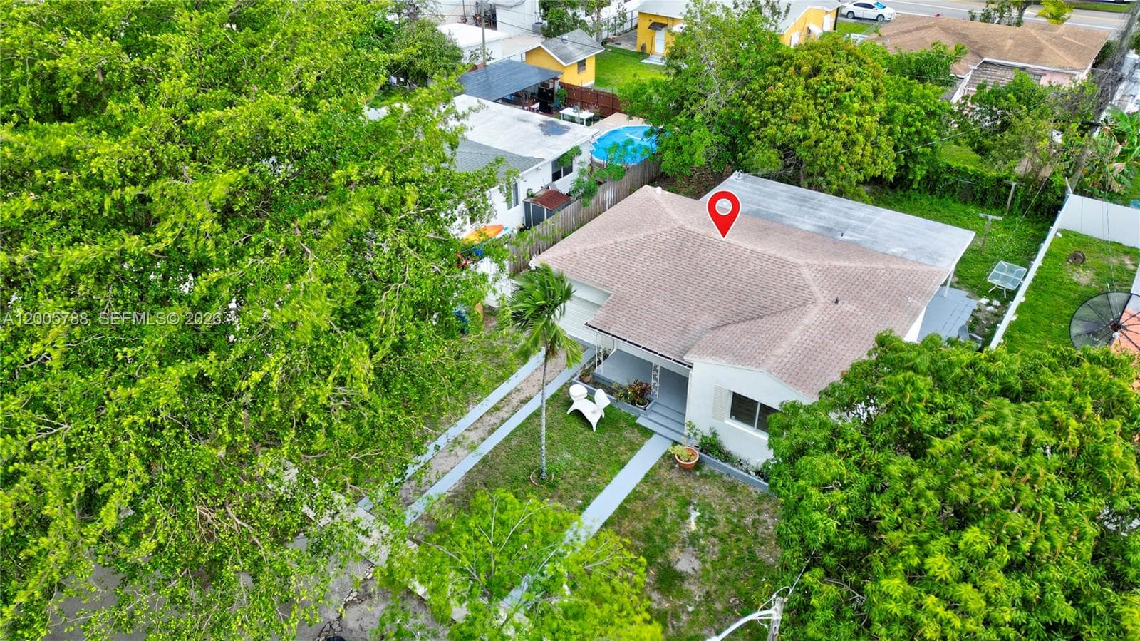 1921 NE 158th St, North Miami Beach, FL 33162 photo 4