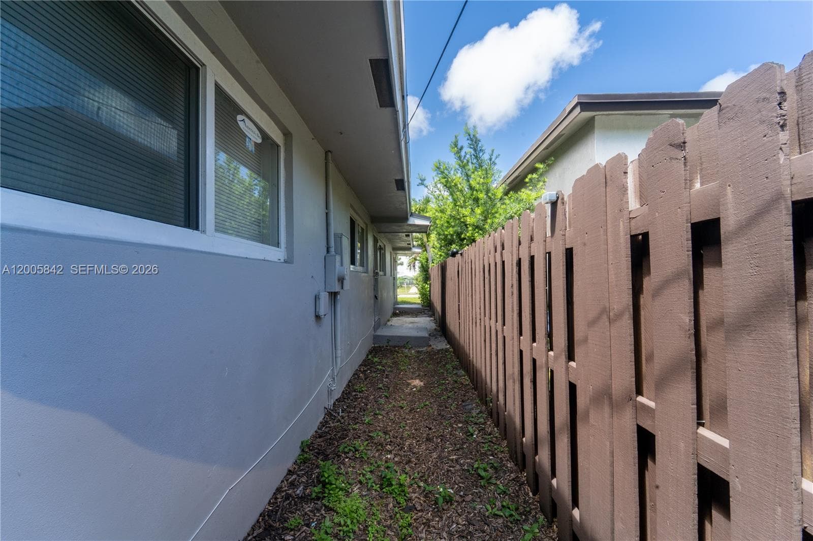 2260 Charleston St, Hollywood, FL 33020 photo 4