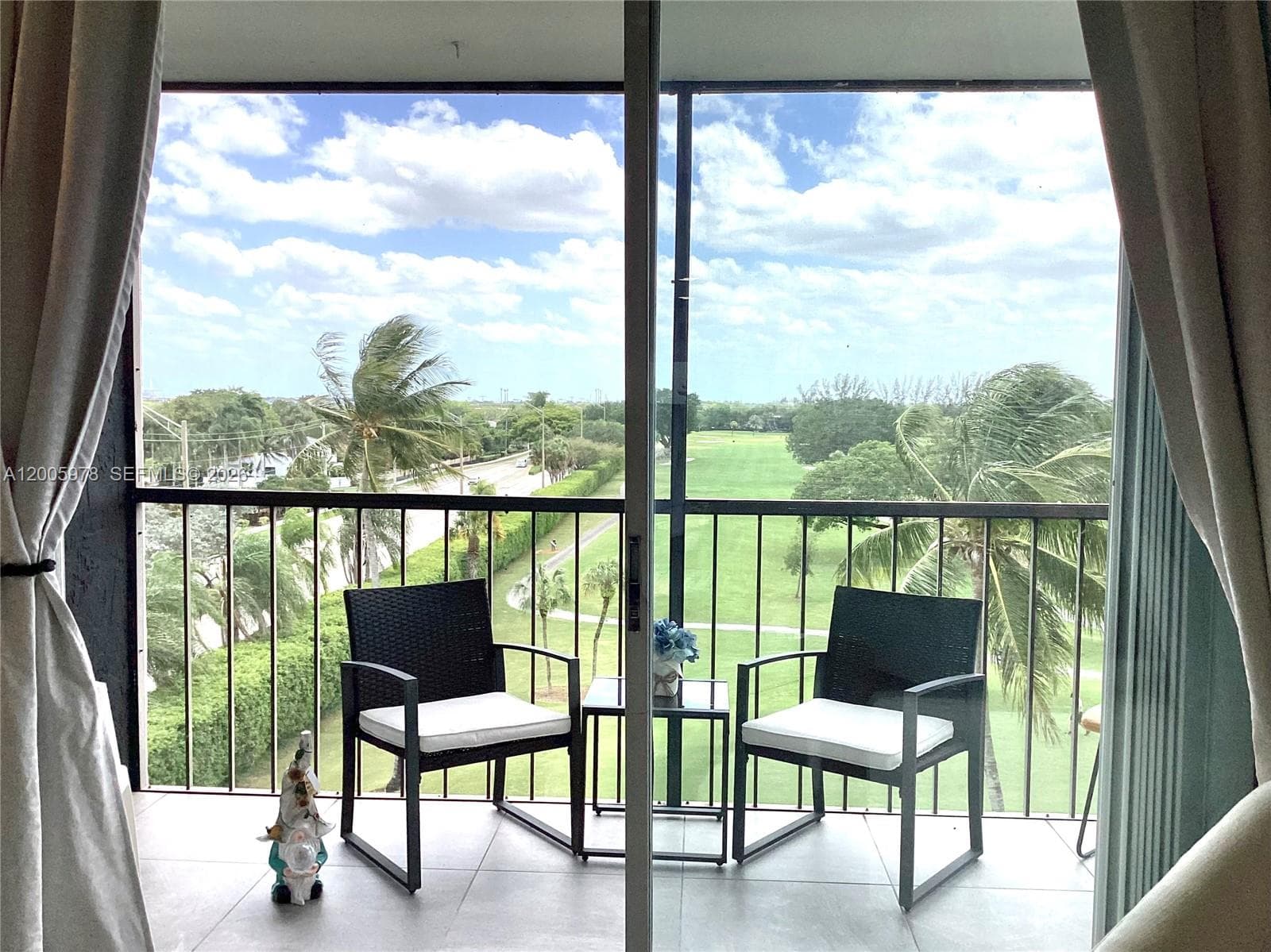 8900 Washington Blvd # PH2A, Pembroke Pines, FL 33025