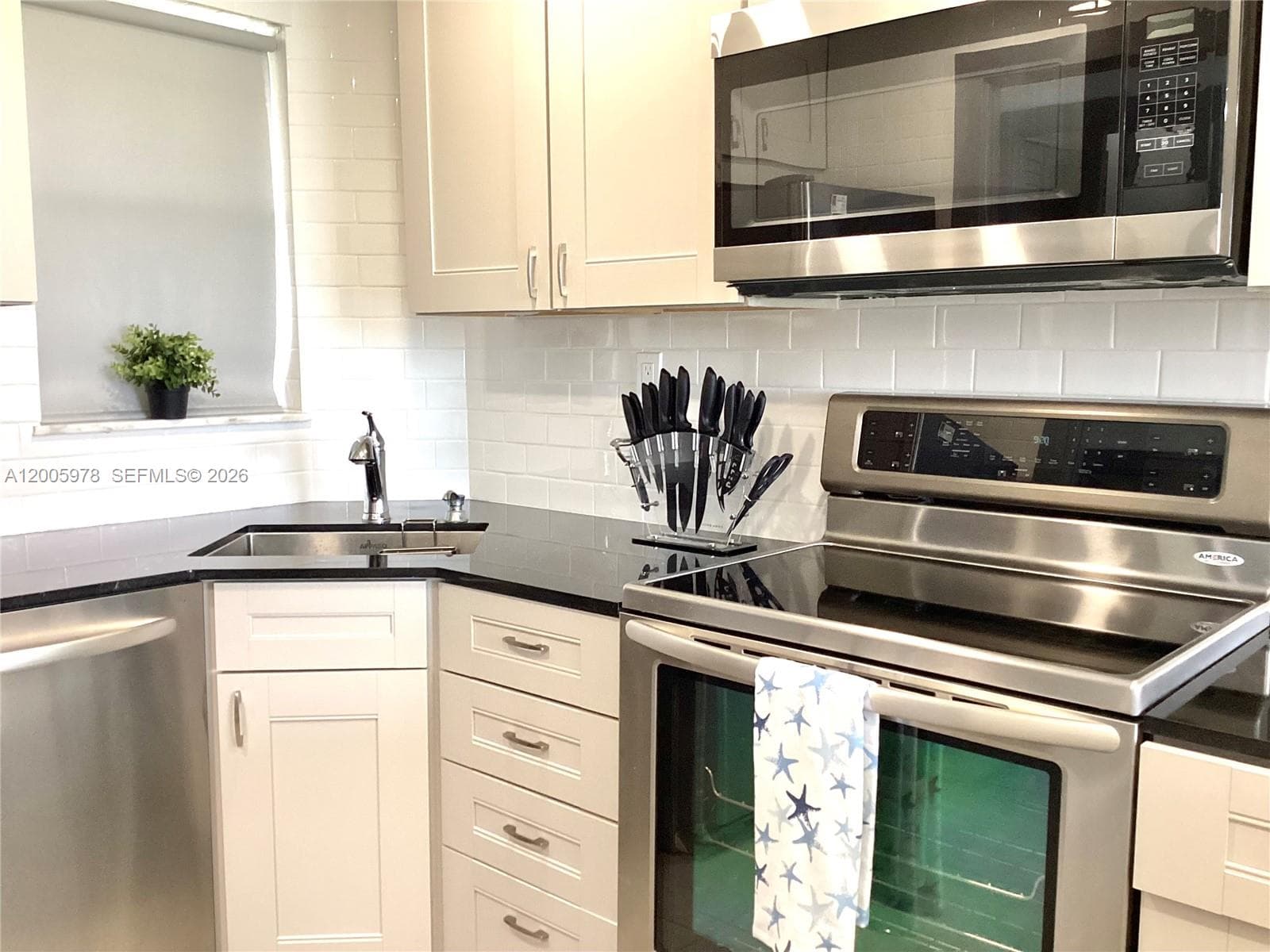 8900 Washington Blvd # PH2A, Pembroke Pines, FL 33025 photo 4