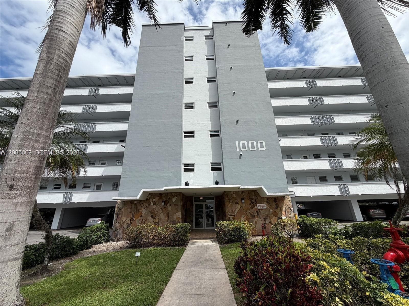 1000 NE 14th Ave # 210, Hallandale Beach, FL 33009