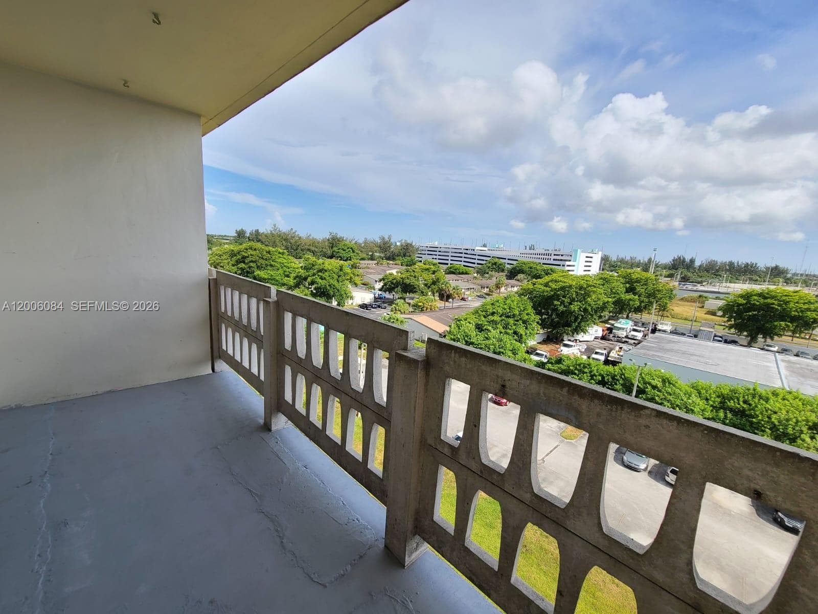 15600 NW 7th Ave # 709, Miami, FL 33169 photo 5