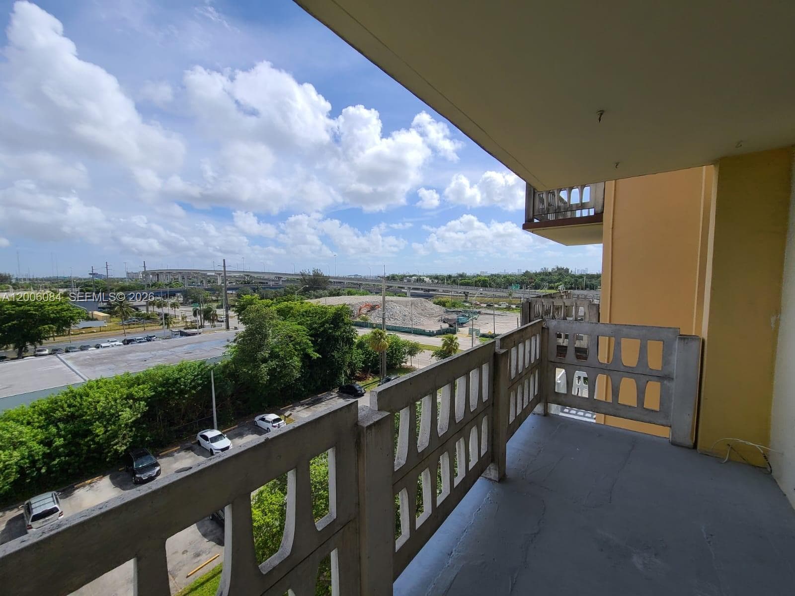 15600 NW 7th Ave # 709, Miami, FL 33169 photo 4